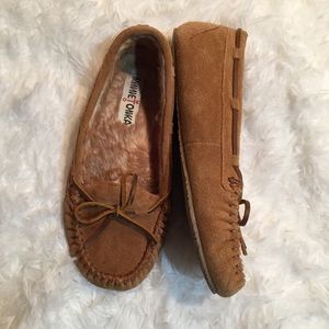🌵BOGO🌵Minnetonka tan suede moccasins